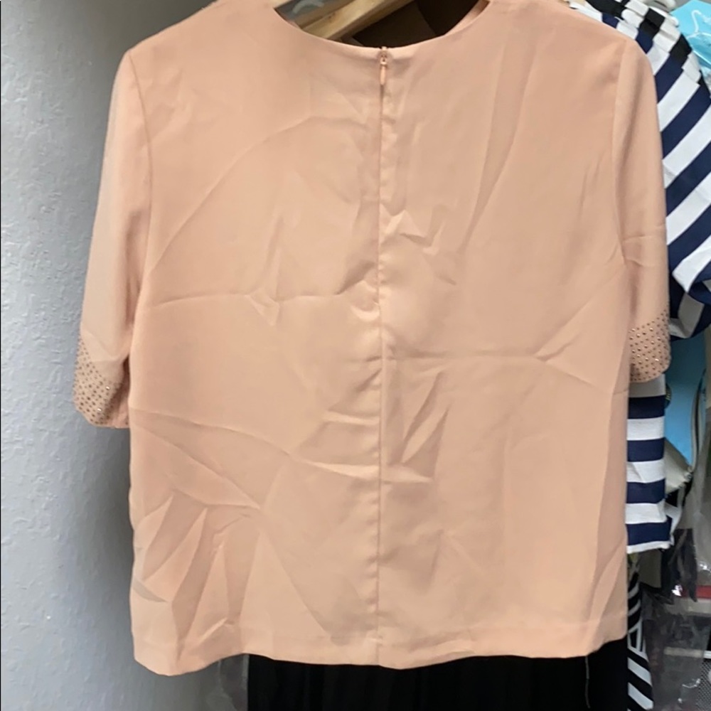 Blouse - Picture 2 of 2
